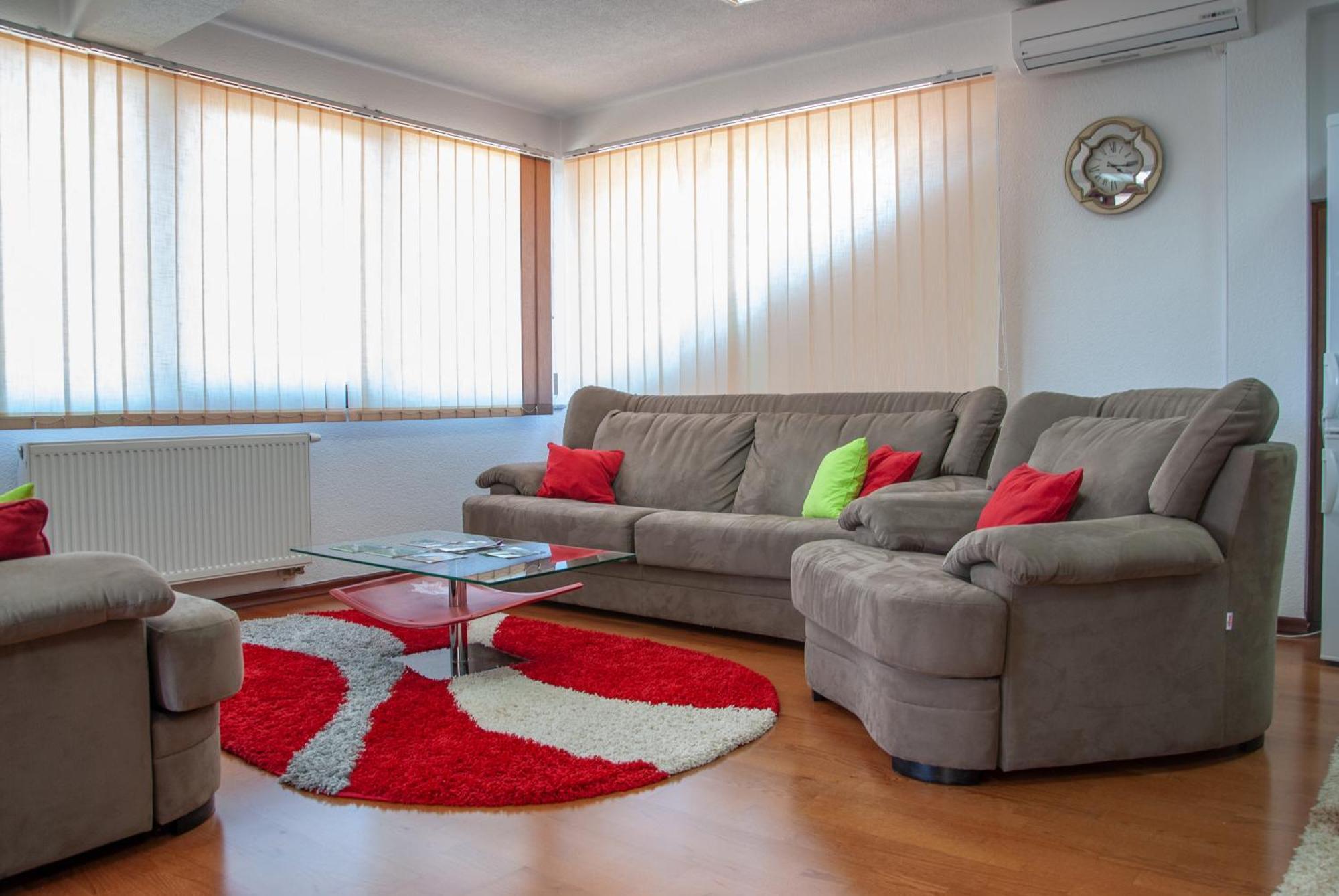 Hana Superior Apartments Bihac Luaran gambar