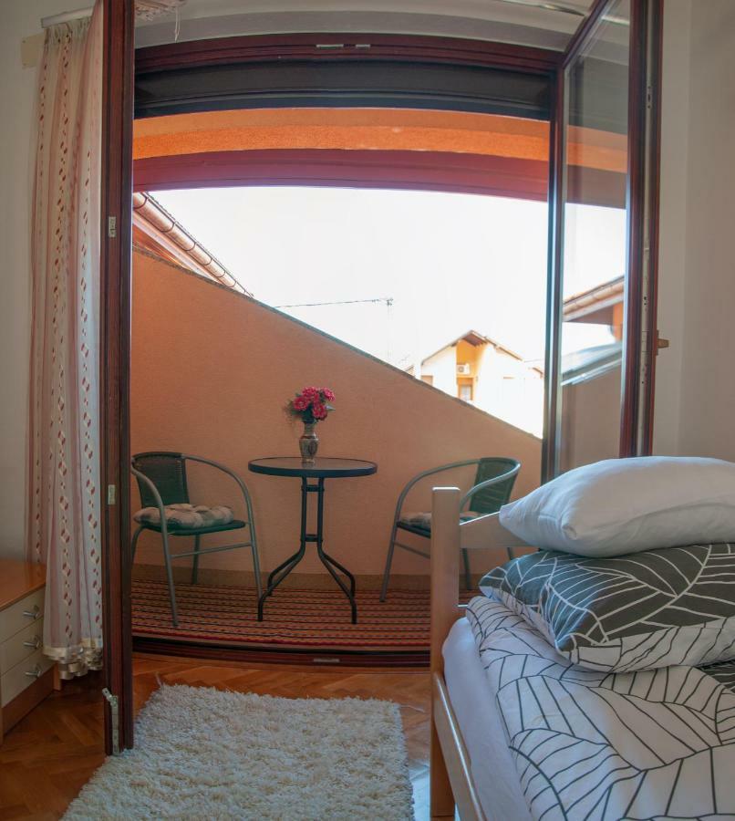 Hana Superior Apartments Bihac Luaran gambar